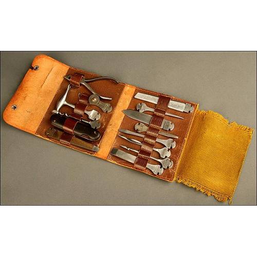 Curious Antique Bonsa Tool Case. Germany ca. 1920.