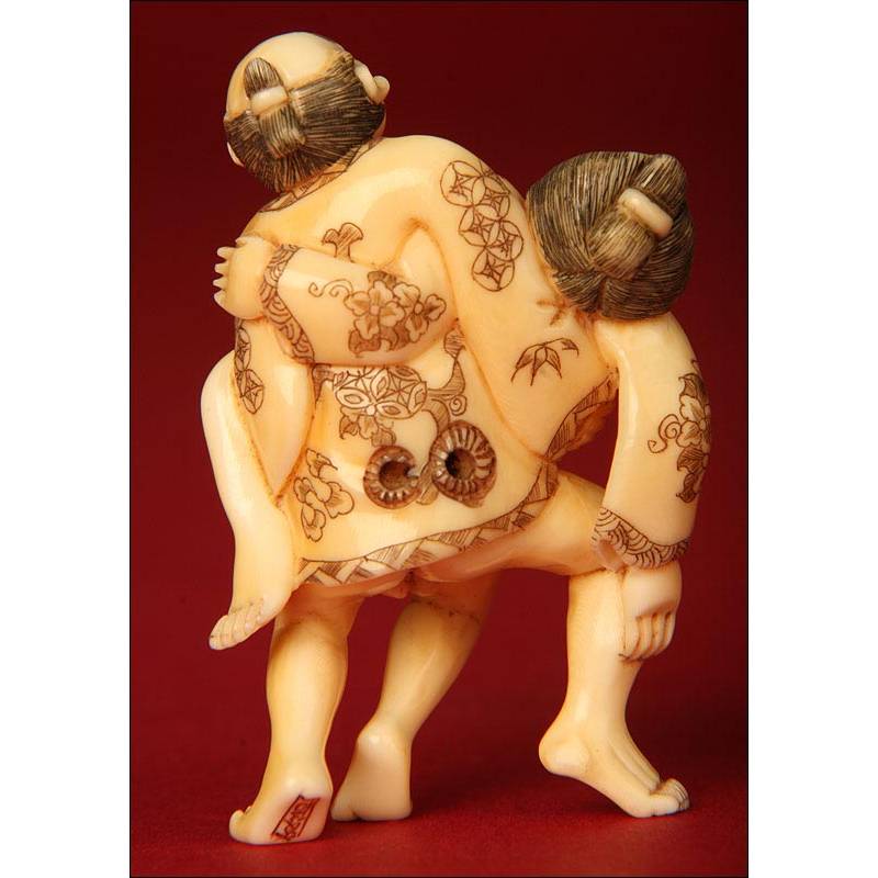 Approx 2in high quality erotic antique netsuke