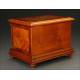 Antique Cigar Humidor in Excellent Condition. 19th Century