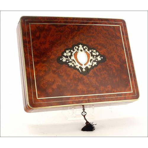 Beautiful Napoleon III Period Playing Box with Compartments. France, Circa 1870