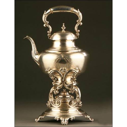 Samovar Francés del Siglo XIX en Plata Maciza en Perfecto Estado de Conservación.