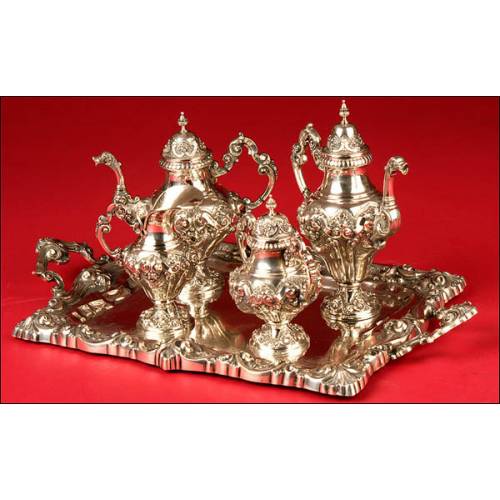 Spectacular Coffee Set in Portuguese Silver. S.XIX