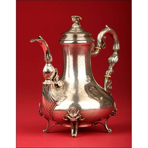 Extraordinary Large French Coffee Pot in Solid Silver. XIX Century