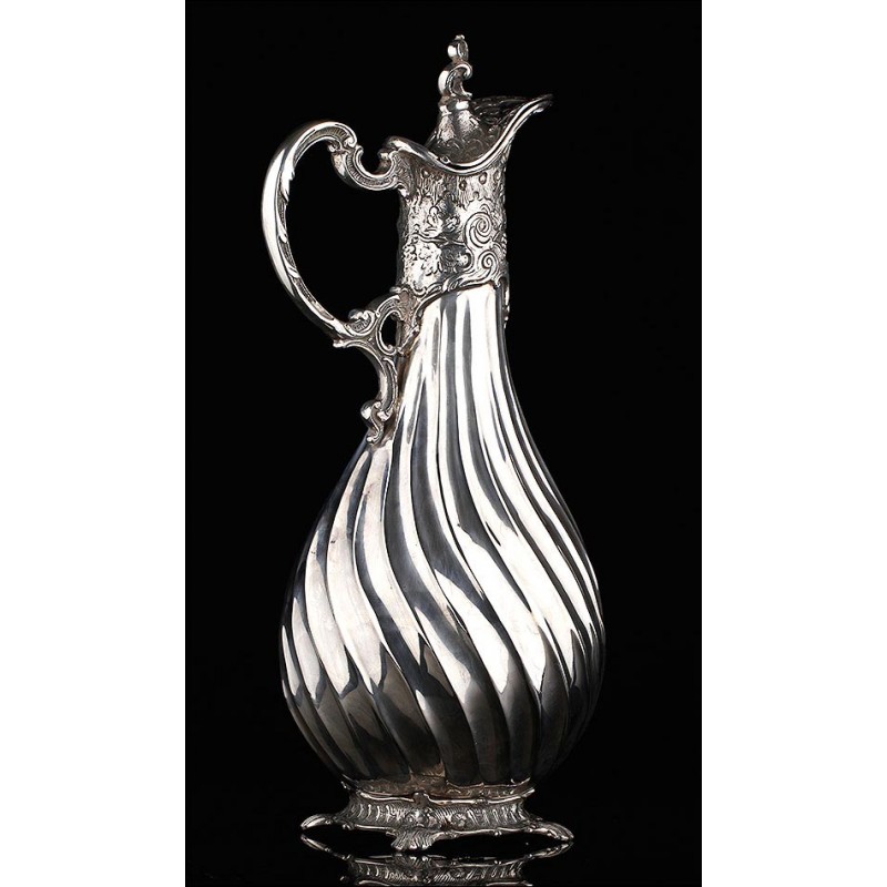 Solid Silver Wine Pitcher, 1st Third of the XX Century. In Perfect Condition