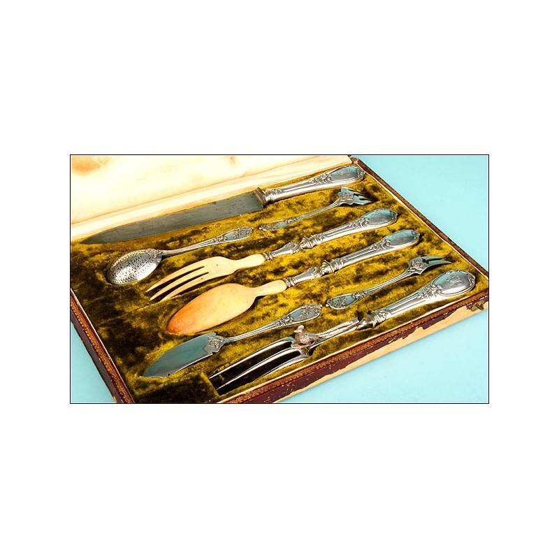 French Eight Cutlery Serving Set. Late 19th Century