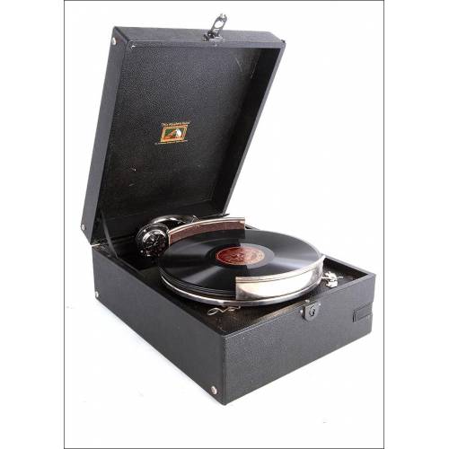 Magnificent Antique His Master's Voice Suitcase Gramophone. Model 97-B. Great Britain, 1935