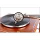 Antique Pathéphone No. 30 Mantel Gramophone. In good working order. France, 1920s