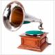 Impressive Gramophone His Master's Voice Monarch Junior Model. Great Britain, 1913