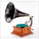 Impressive Pathephone Gramophone No. 4 in perfect working order. France, Circa 1915