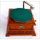 Impressive Pathephone Gramophone No. 4 in perfect working order. France, Circa 1915