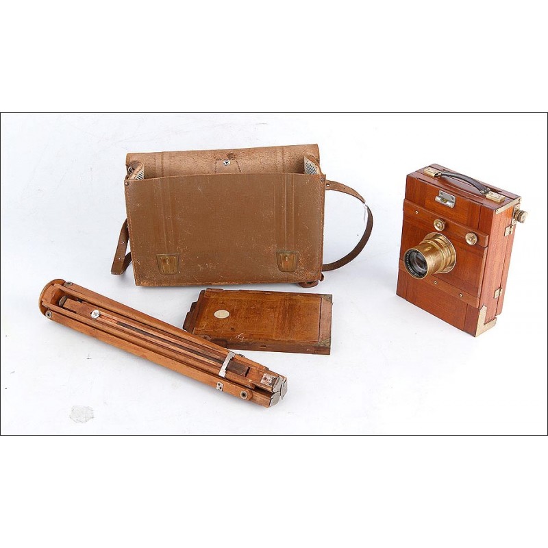 Antique Bellows Camera with Wooden Tripod and Case. Circa 1890