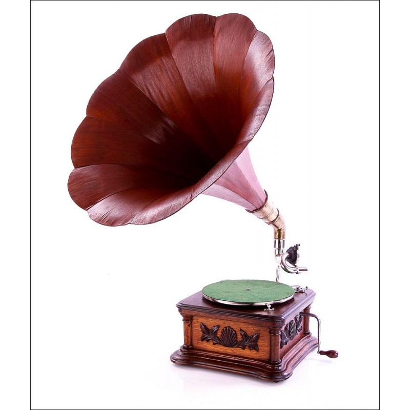 Antique His Master's Voice Gramophone. Circa 1915