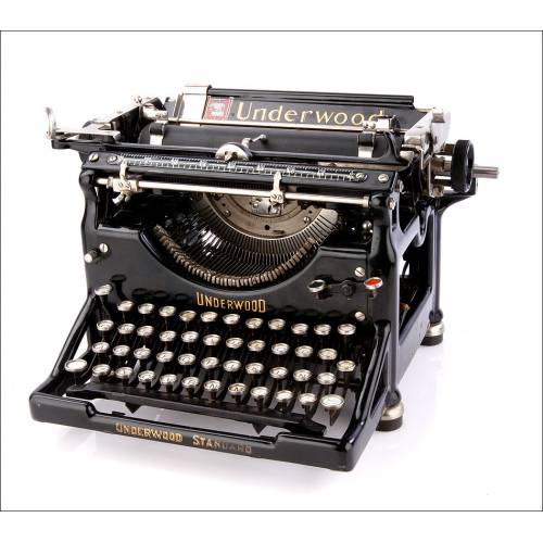 Superb Antique Underwood 5 Typewriter with Spanish Keyboard. USA, 1920'S