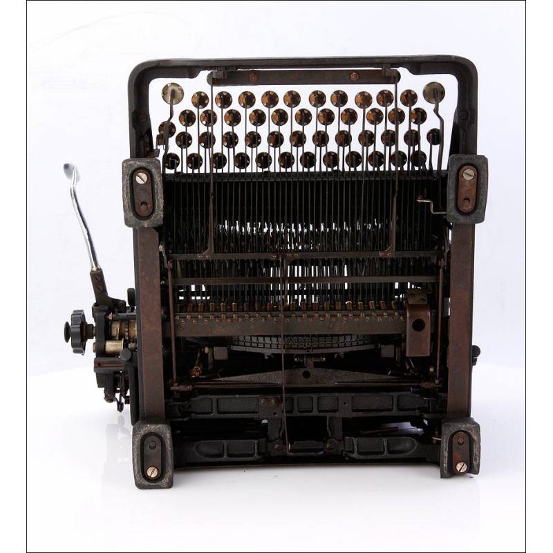 Máquina de Escribir Antigua Hispano-Olivetti M40. España, Años 40
