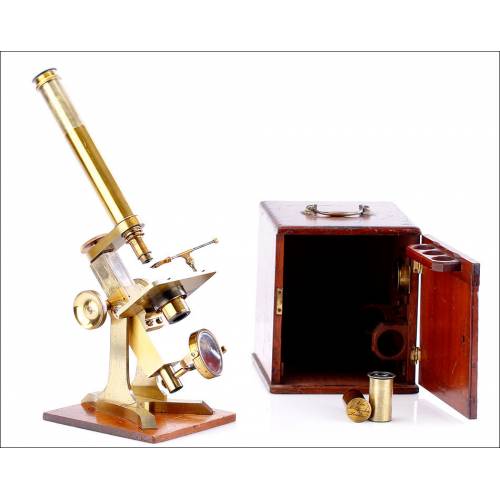 Antique Pillischer Microscope. London, 1860