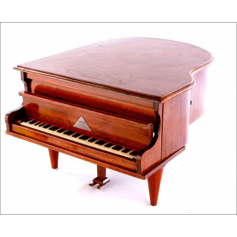 Máy hát hình đàn piano cổMáy hát hình đàn piano cổ  