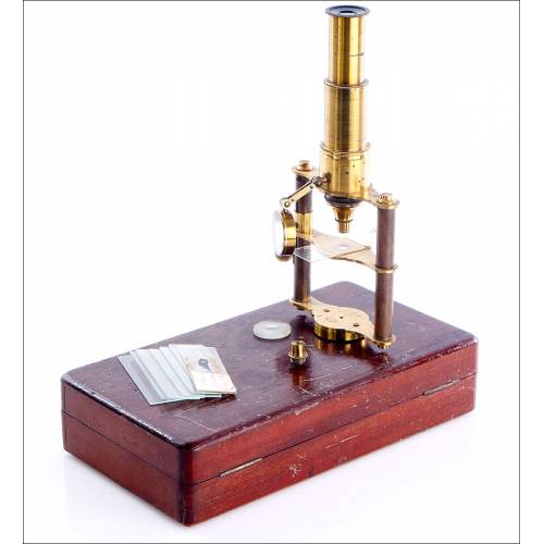 Antique Traveling Microscope, Circa 1890.