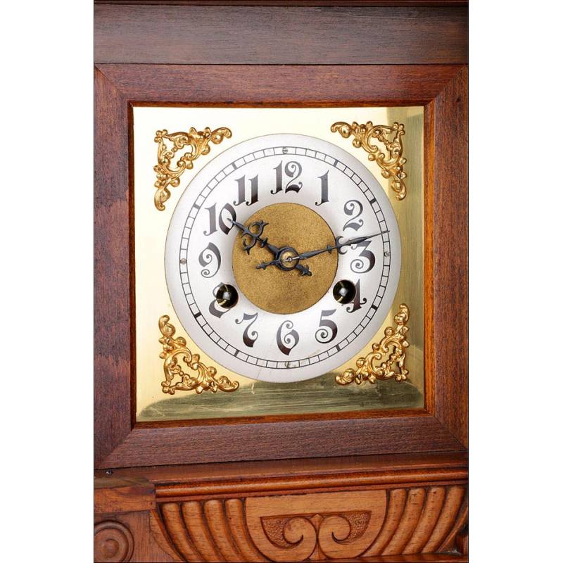 Beautiful antique Junghans antique mantel clock. Germany 1907