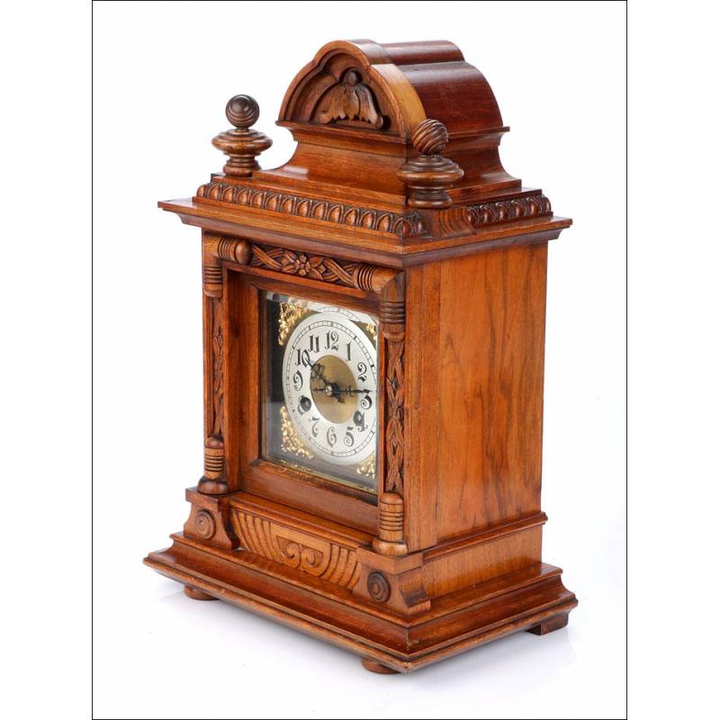 Beautiful antique Junghans antique mantel clock. Germany 1907