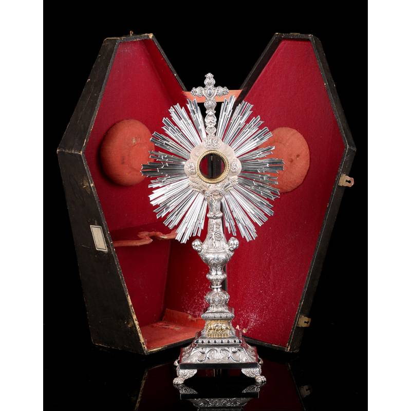 Superb antique solid silver monstrance. France, Circa 1880