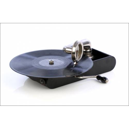 Antique Thorens Excelda Gramophone, 1st version. Switzerland, 1930s