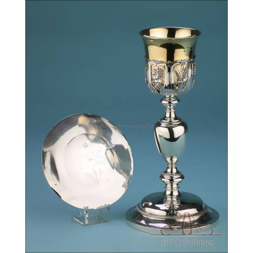 Antique Silver Chalice with Silver Paten. Paris, France, 1818-1838