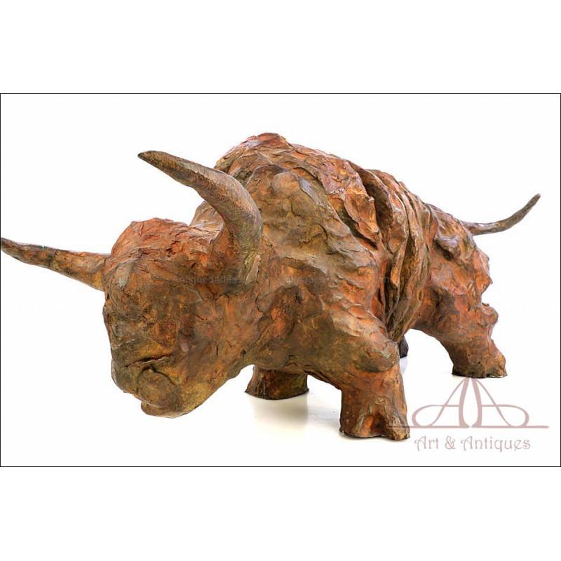 Bull . Bronze Sculpture by Joan Ripoll s. Signed and Numbered IV VIII