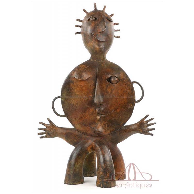 Gorgeous Patinated Bronze Sculpture by Joan Ripollés. Signed and Numbered.