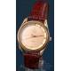 Gorgeous Universal Geneve Polerouter de Luxe Wristwatch. 18K Gold. Switzerland, 1950s