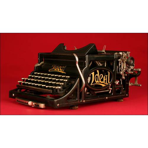 Rare Ideal A3 Typewriter, CA. 1900. Good Condition and Functioning