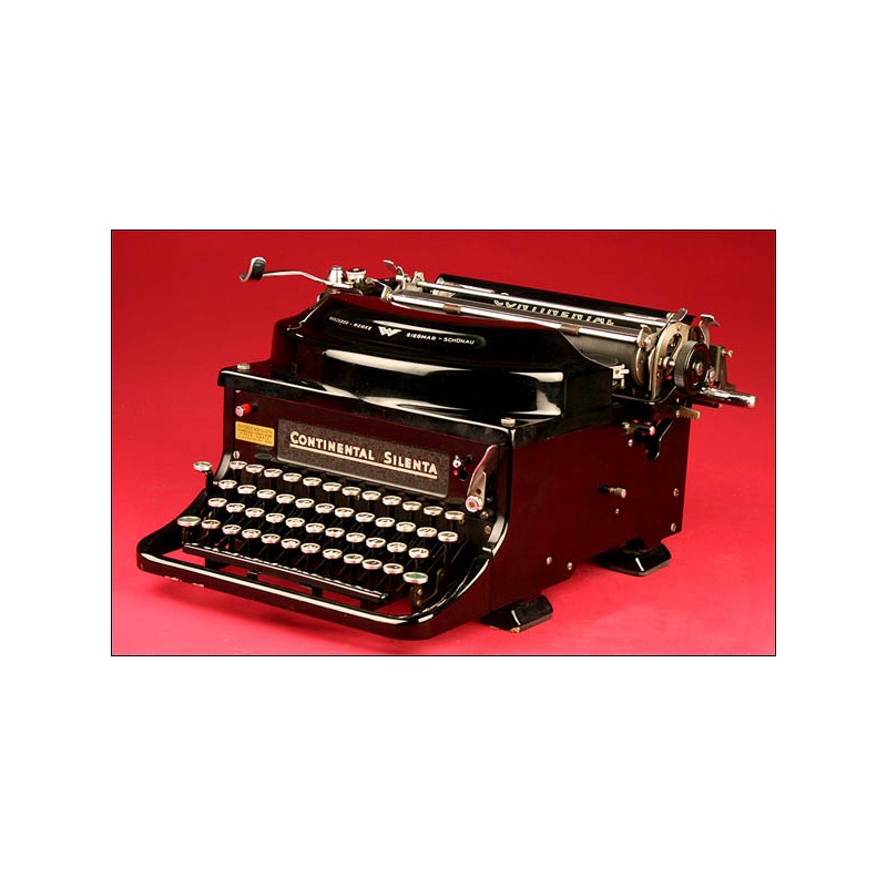 Elegant German Typewriter Continental Model Silenta. 1940