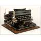 Rare Imperial Portable Typewriter in very good working condition. England, Circa 1915