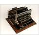 Rare Imperial Portable Typewriter in very good working condition. England, Circa 1915