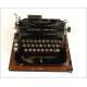 Rare Imperial Portable Typewriter in very good working condition. England, Circa 1915