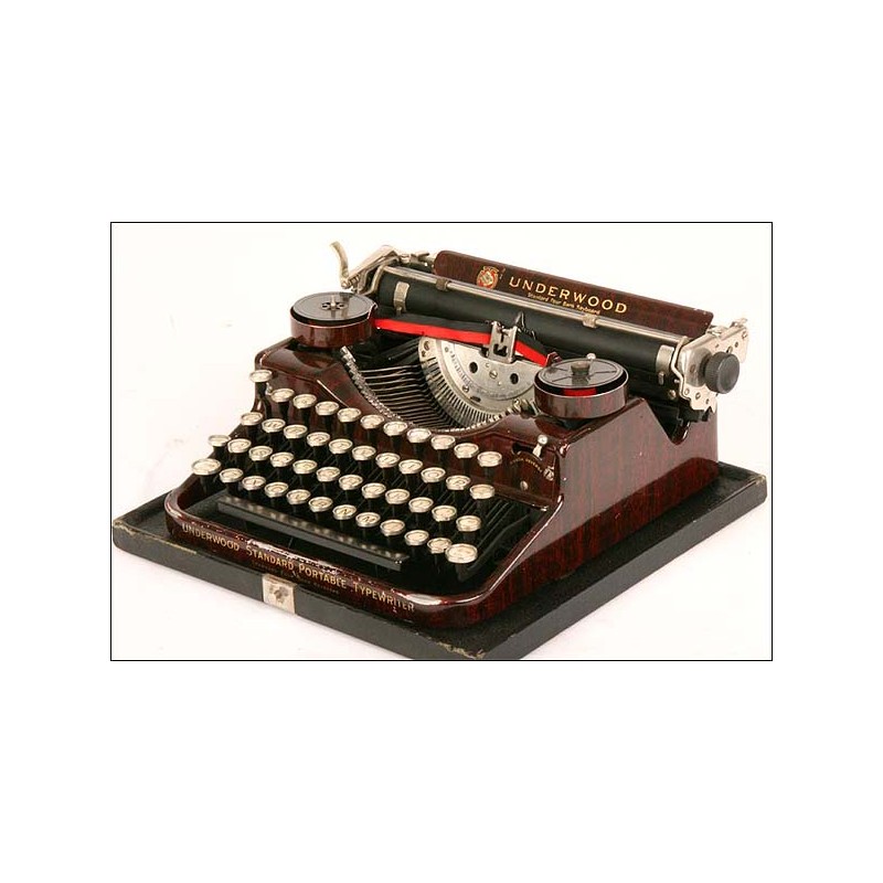 Underwood Standard Portable typewriter. 1929.