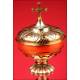 Small French Ciborium in gilded solid silver and silver in its color. France, 1866