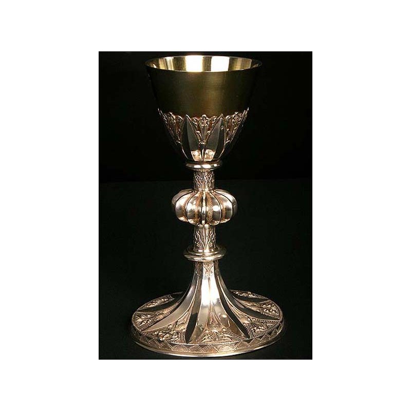 Antique sterling silver chalice. XIX Century.