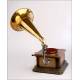 Beautiful horn gramophone in very good condition. 1920's