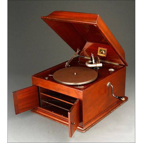 Elegant Mantel Gramophone His Master's Voice Model 103. England. England. 1920's