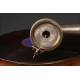 Beautiful horn gramophone made in 1915. In very good condition and working.