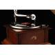 Magnificent HMV horn gramophone in excellent condition. Great Britain, 1905-10