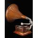 Magnificent HMV horn gramophone in excellent condition. Great Britain, 1905-10