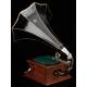 Victor Monarch Gramophone with Trumpet 'Morning Glory'. United States, Circa 1905