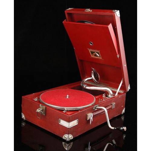 HMV Suitcase Gramophone, 1934