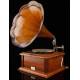 horn gramophone, ca. 1910.