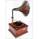 Antique horn gramophone in Excellent Condition. France, Circa 1920