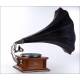 Antique HMV horn gramophone Monarch IV for the French Market, Circa 1910.