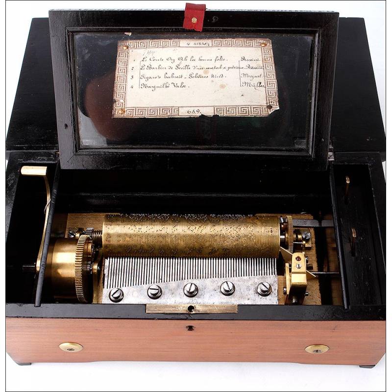 Preciosa Caja de Música Suiza. Bien Conservada y Funcionando. Siglo. XIX