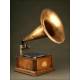 Vintage German Gramophone in perfect working order. Circa 1.920. With Copper Horn