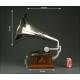 horn gramophone, 1920